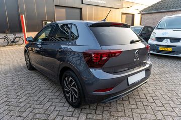 Voertuigafbeelding 6