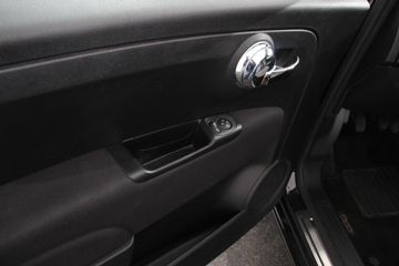 Voertuigafbeelding 9