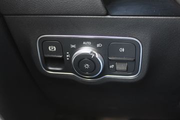 Voertuigafbeelding 30