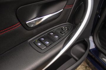 Voertuigafbeelding 36