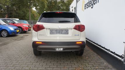 Voertuigafbeelding 6