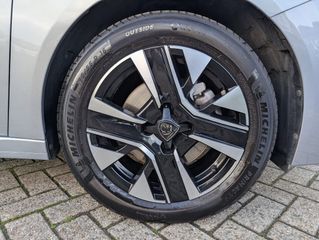 Voertuigafbeelding 10