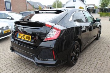 Voertuigafbeelding 5