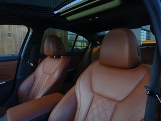 Voertuigafbeelding 37