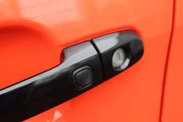 Voertuigafbeelding 7