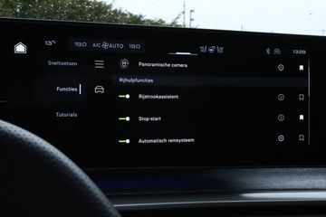 Voertuigafbeelding 35