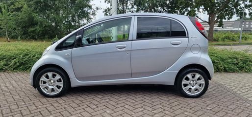 Voertuigafbeelding 18