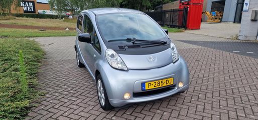 Voertuigafbeelding 3