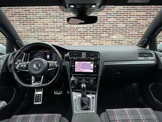 Voertuigafbeelding 9