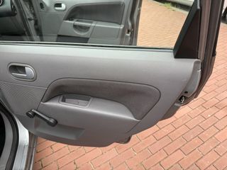 Voertuigafbeelding 40