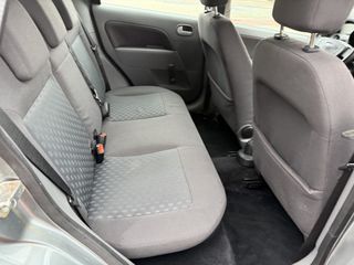 Voertuigafbeelding 58