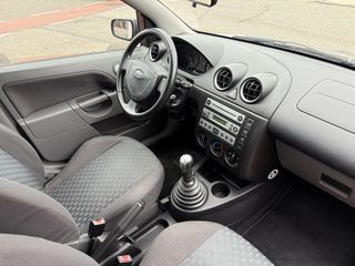 Voertuigafbeelding 60