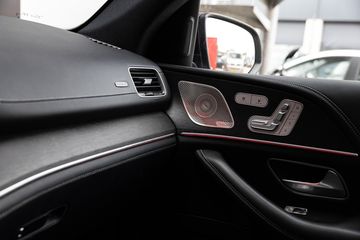 Voertuigafbeelding 32