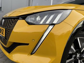 Voertuigafbeelding 19