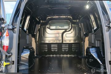 Voertuigafbeelding 12