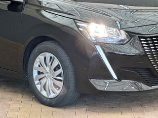 Voertuigafbeelding 6