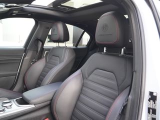 Voertuigafbeelding 25