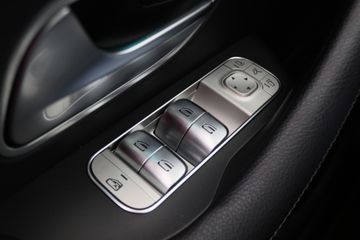 Voertuigafbeelding 37