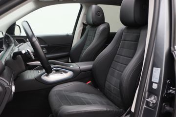 Voertuigafbeelding 9