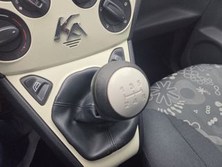 Voertuigafbeelding 7