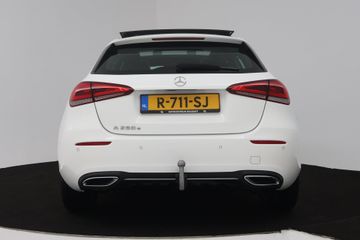 Voertuigafbeelding 8