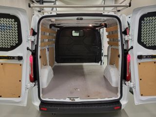 Voertuigafbeelding 4