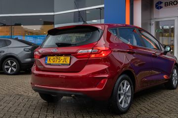 Voertuigafbeelding 8