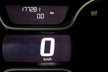 Voertuigafbeelding 16