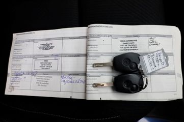 Voertuigafbeelding 8