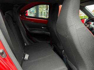 Voertuigafbeelding 7