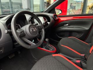 Voertuigafbeelding 9