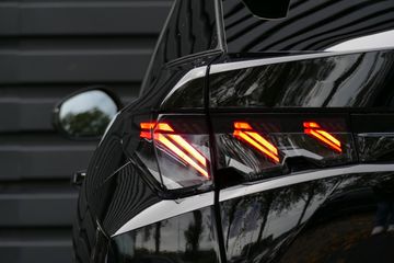 Voertuigafbeelding 5