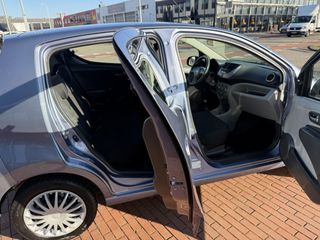 Voertuigafbeelding 47