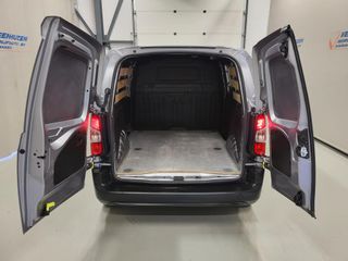 Voertuigafbeelding 4