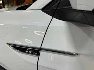 Voertuigafbeelding 12