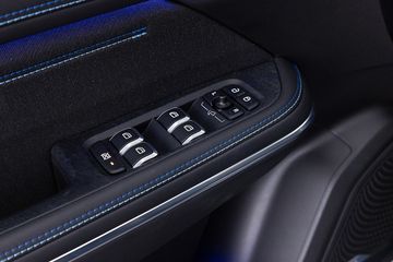 Voertuigafbeelding 10