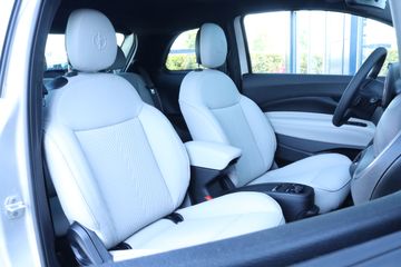 Voertuigafbeelding 2