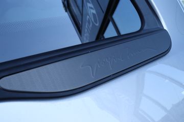 Voertuigafbeelding 4