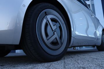 Voertuigafbeelding 5