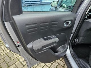 Voertuigafbeelding 31