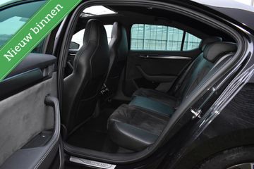 Voertuigafbeelding 16