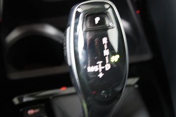 Voertuigafbeelding 31