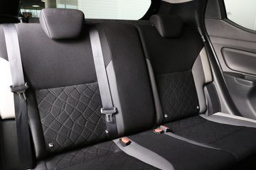 Voertuigafbeelding 13