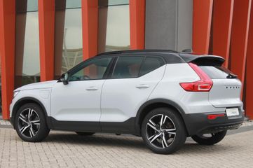 Voertuigafbeelding 2