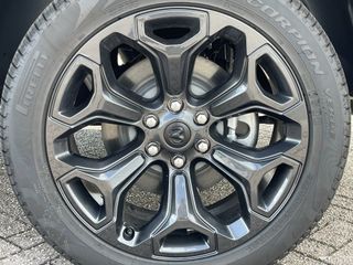 Voertuigafbeelding 3