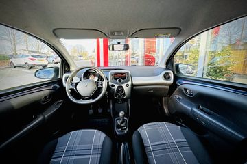 Voertuigafbeelding 11