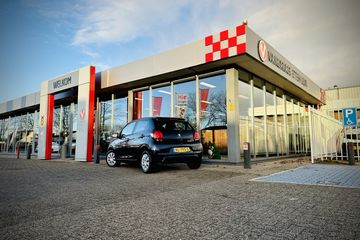 Voertuigafbeelding 6