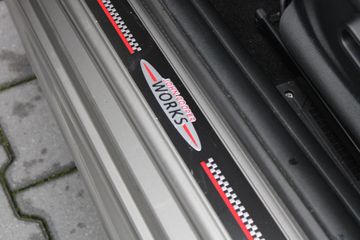 Voertuigafbeelding 14