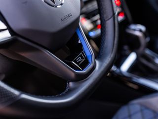 Voertuigafbeelding 35