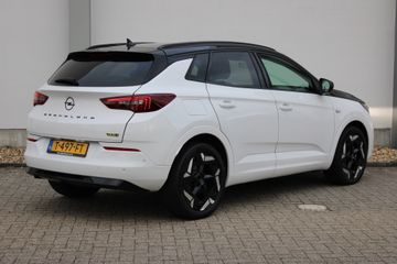 Voertuigafbeelding 2